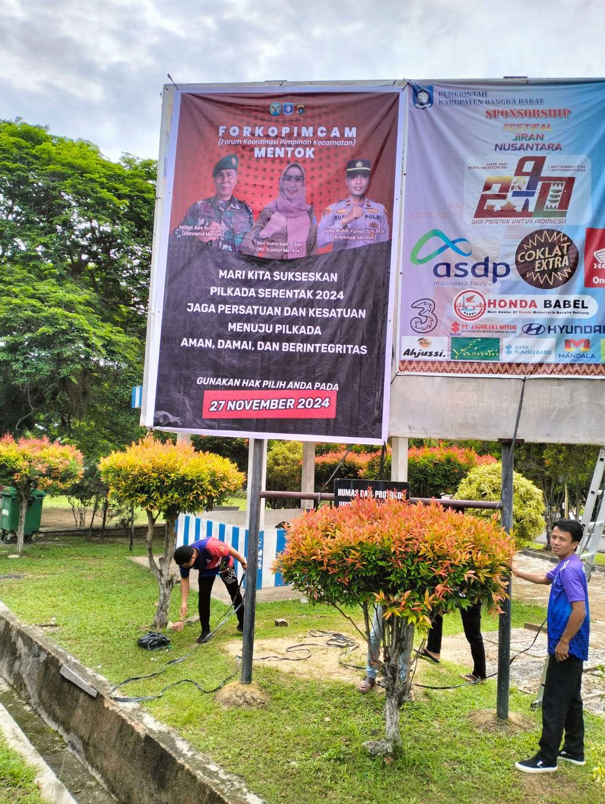 Pemasangan Baleho Forkopimcam